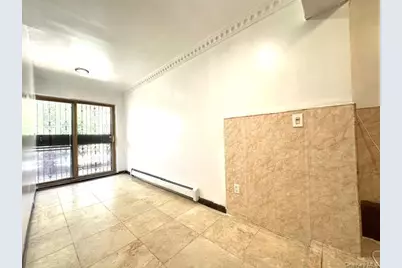 14437 Melbourne Avenue, Flushing, NY 11367 - Photo 8