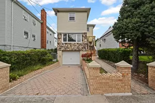 238-11 148th Dr, Rosedale, NY 11422 - Photo 1