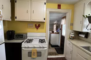 16 Esopus Ave, Kingston, NY 12401 - Photo 8