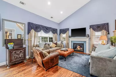 318 Erik Drive, East Setauket, NY 11733 - Photo 8