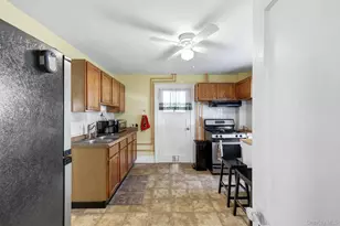 9 Garden St, Hyde Park, NY 12538 - Photo 6