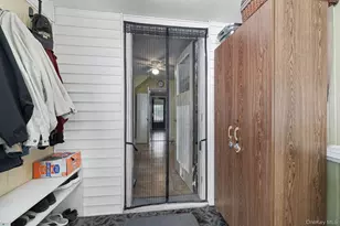 9 Garden St, Hyde Park, NY 12538 - Photo 20