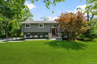 42 Hollow Oak Road, Chappaqua, NY 10514 - Photo 2