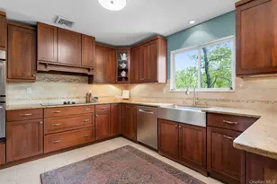 42 Hollow Oak Rd, Chappaqua, NY 10514 - Photo 14