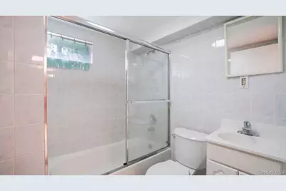 83-50 257th Street, Floral Park, NY 11004 - Photo 10