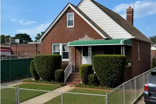 83-50 257th St, Floral Park, NY 11004 - Photo 1