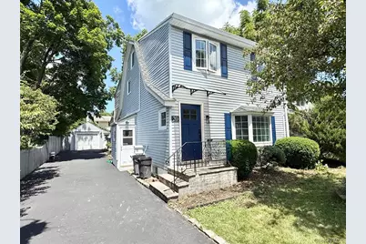 20 Baylis Place, Syosset, NY 11791 - Photo 1