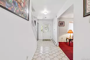 5 Leon Ct, Centereach, NY 11720 - Photo 6