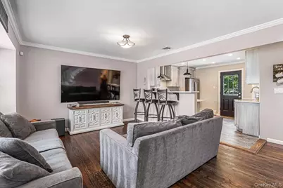 49 Brendan Avenue, Massapequa Park, NY 11762 - Photo 6