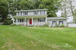 2 Foxey Ln, Mahopac, NY 10541 - Photo 28