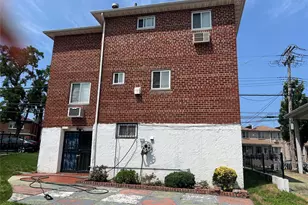 186-04 140th Ave, Springfield Gardens, NY 11413 - Photo 16