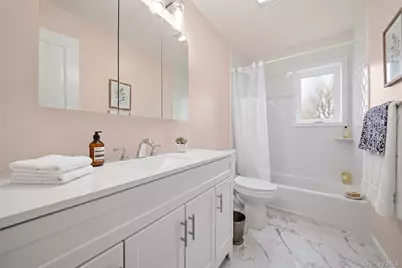 3746 Carrel Boulevard, Oceanside, NY 11572 - Photo 14