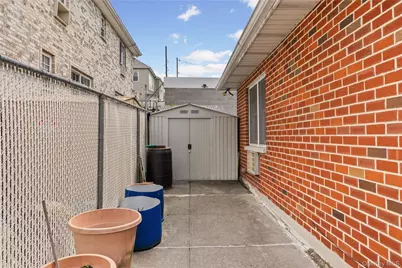 900 Vincent Avenue, Bronx, NY 10465 - Photo 28