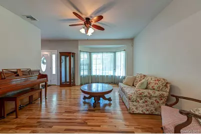 4 Fable Road, Saint James, NY 11780 - Photo 6