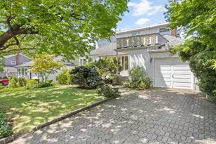 24 Cornell Dr, Great Neck, NY 11020 - Photo 1