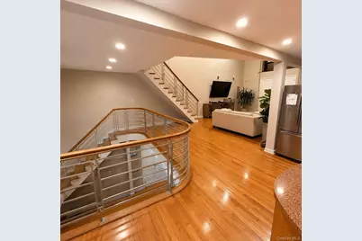 73-63 192nd Street, Fresh Meadows, NY 11366 - Photo 8