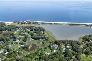 31 Bevin Rd, Northport, NY 11768 - Photo 38
