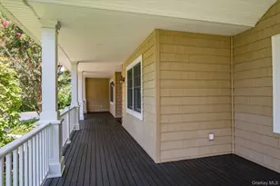 12 Glenridge Ln, Kings Park, NY 11754 - Photo 2