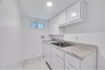 100-33 205th Street, Hollis, NY 11423 - Photo 30