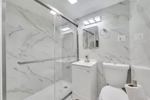 100-33 205th St, Hollis, NY 11423 - Photo 32