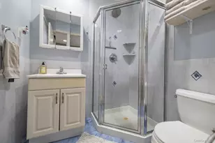 85 Virginia Ave, Long Beach, NY 11561 - Photo 26