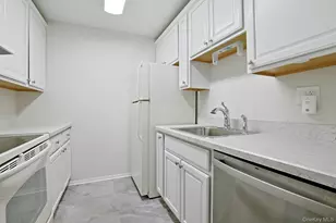 60 Kensico Rd, Thornwood, NY 10594 - Photo 8