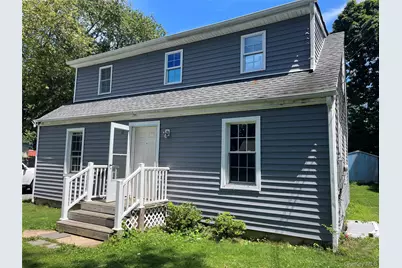 32 7th Avenue S, Huntington Station, NY 11746 - Photo 1