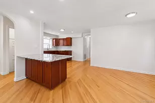 58-12 264th St, Little Neck, NY 11362 - Photo 4