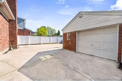 5812 264th Street, Little Neck, NY 11362 - Photo 6
