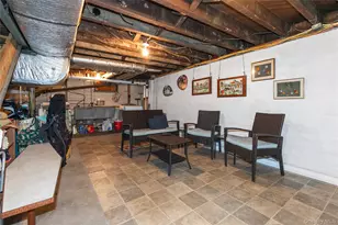 8 Plymouth Rd, Great Neck, NY 11023 - Photo 22