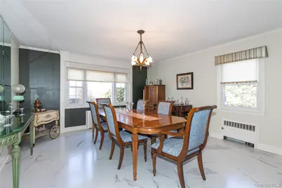8 Plymouth Road, Great Neck, NY 11023 - Photo 6