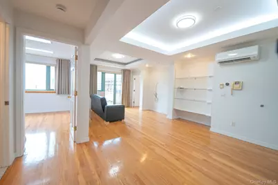 4128 Haight Street #5A, Flushing, NY 11355 - Photo 2