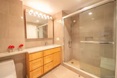 4128 Haight Street #5A, Flushing, NY 11355 - Photo 8