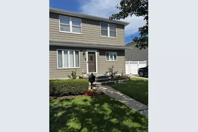 110 Bert Avenue, Westbury, NY 11590 - Photo 2