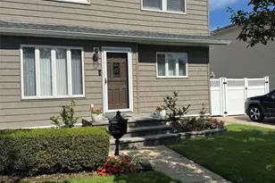 110 Bert Ave, Westbury, NY 11590 - Photo 2