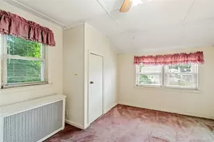 5 Center Ct, Bethpage, NY 11714 - Photo 14