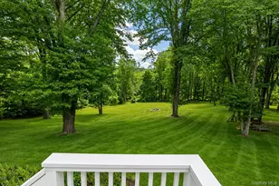 12 Hilltop Rd, Lewisboro, NY 10597 - Photo 2