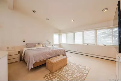 40 Cayuga Avenue, Atlantic Beach, NY 11509 - Photo 22