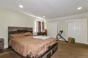 713 Wren Ct, West Hempstead, NY 11552 - Photo 18