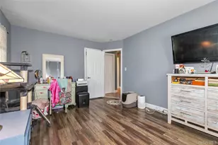 713 Wren Ct, West Hempstead, NY 11552 - Photo 14
