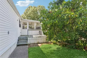 1661 Old Country Rd, Riverhead, NY 11901 - Photo 12