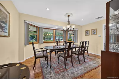 38 McCulloch Drive, Dix Hills, NY 11746 - Photo 12