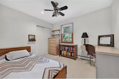 38 McCulloch Drive, Dix Hills, NY 11746 - Photo 20