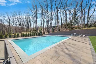 150 Sugar Toms Ln, East Norwich, NY 11732 - Photo 8