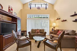 35 Symphony Dr, Lake Grove, NY 11755 - Photo 6