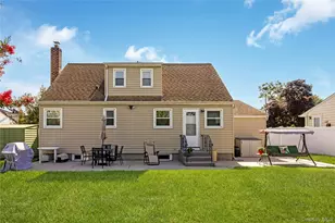 117 Midwood Ave, Farmingdale, NY 11735 - Photo 24