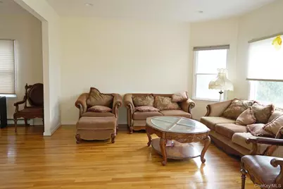 111 Fulton Avenue, New Hyde Park, NY 11040 - Photo 2