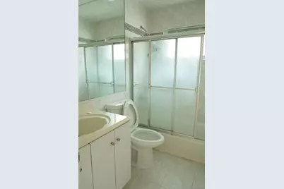 111 Fulton Avenue, New Hyde Park, NY 11040 - Photo 16
