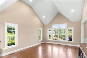 5 Preston Hollow Ct, Northport, NY 11768 - Photo 6