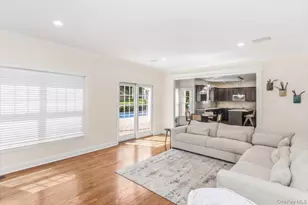 5 Preston Hollow Ct, Northport, NY 11768 - Photo 16
